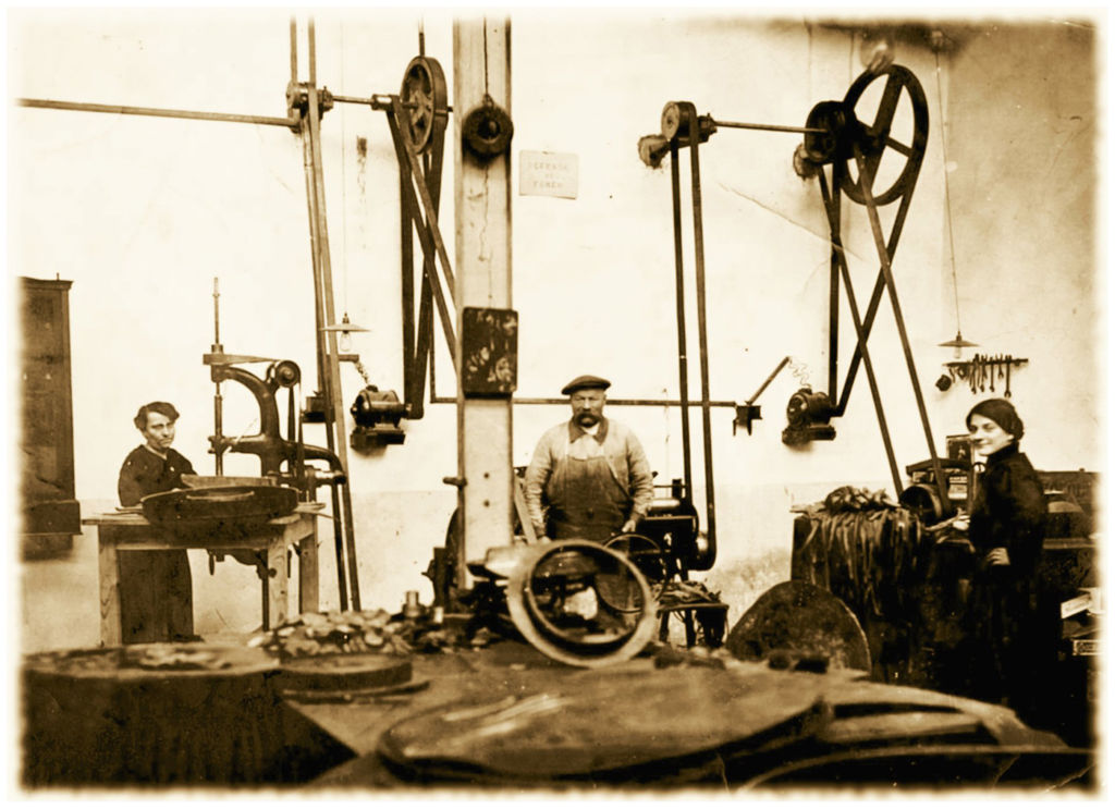 Photo d'époque usine Janique à Lyon